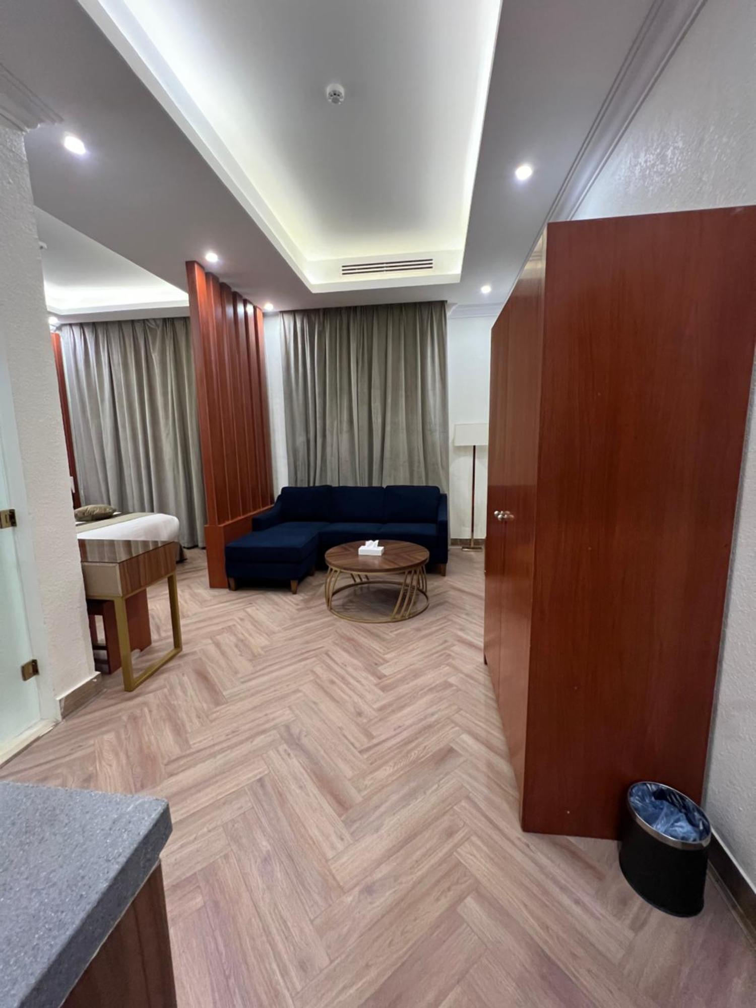 Smayah Hotel Ar Riyad Esterno foto